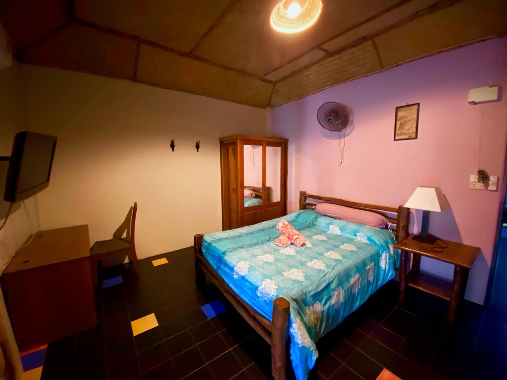 Shanti Lodge Phuket Чалонг Номер фото