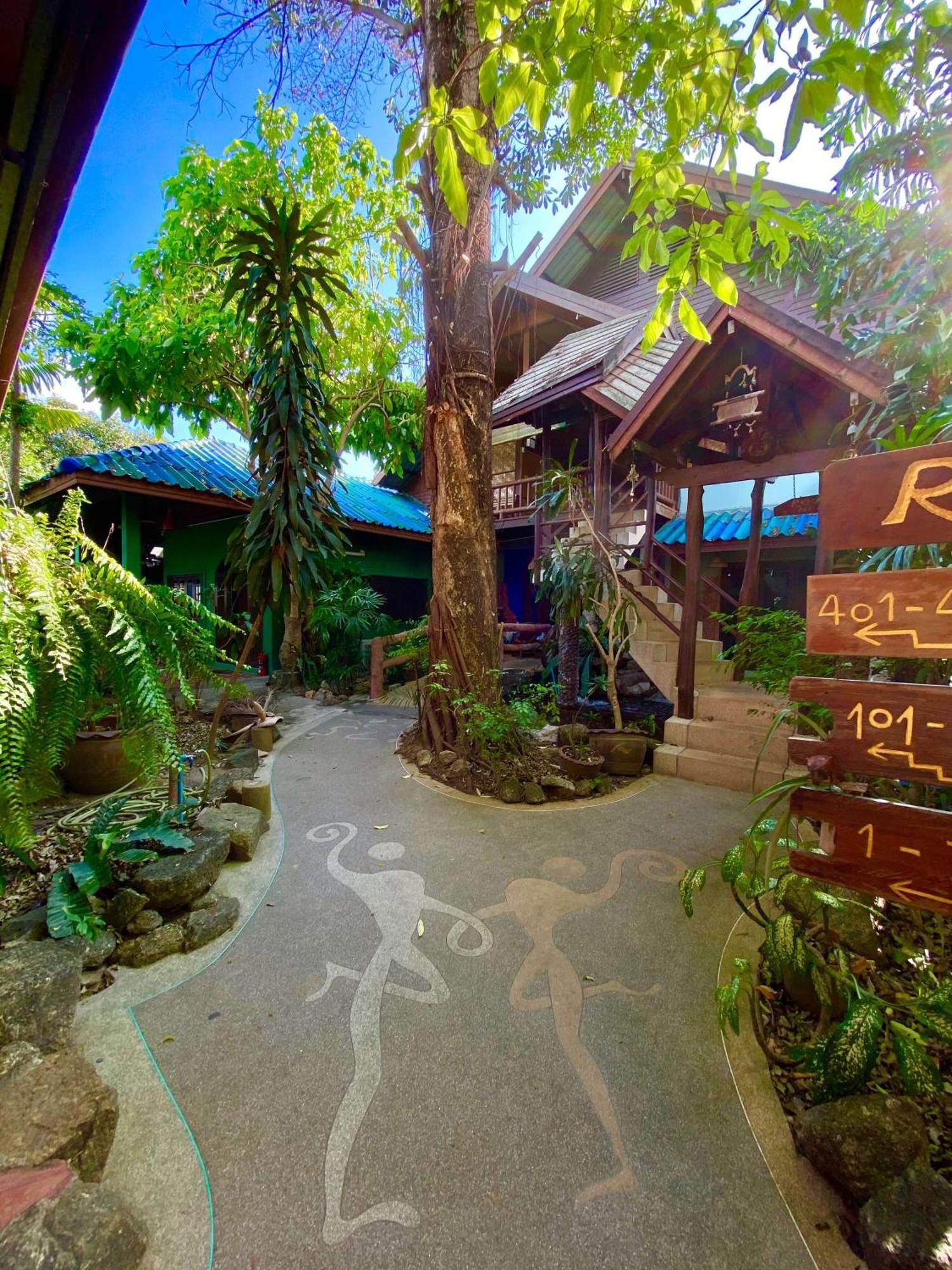 Shanti Lodge Phuket Чалонг Экстерьер фото